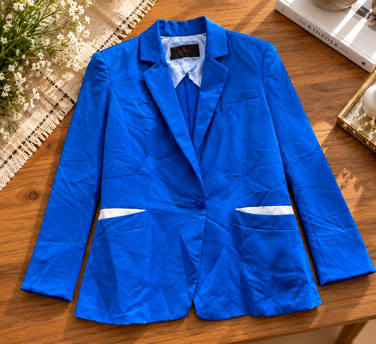 Women's Royal Cobalt Blue Single-Breasted Blazer with Contrast Trim