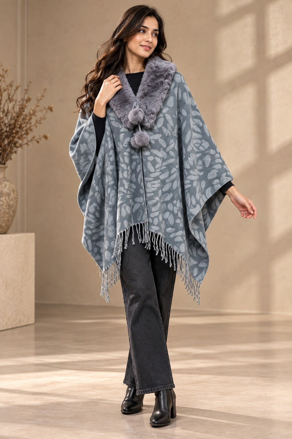 Women's Slate Grey Paisley Damask Jacquard Knit Poncho with Fur Collar